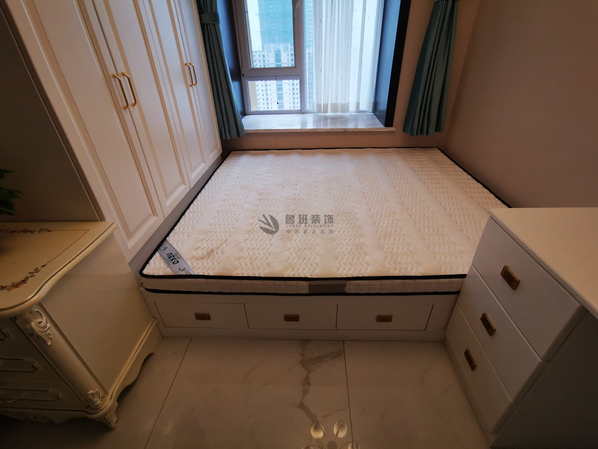 西安(ān)魯班裝(zhuāng)飾出品永和璞玉160平米新(xīn)中(zhōng)式實景照片——兒童房設計實景照片